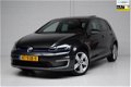 Volkswagen Golf - 1.4 TSI GTE 204PK EX BTW/Panoramadak/Xenon/ORG.NED&1eEIG/7% tm 30-12-2020 - 1 - Thumbnail