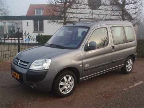 Citroën Berlingo - 1.6i Multispace Petit Paradis *PANORAMADAK*AIRCO*TREKHAAK - 1