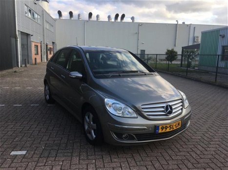 Mercedes-Benz B-klasse - 180 CDI AIRCO / VELGEN / ELEKTRISCH PAKKET / RADIO CD / PDC - 1