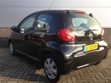 Toyota Aygo - 1.0-12V + Airconditioning, centrale vergr. met afst. bediening - 1