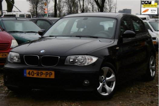 BMW 1-serie - 118d BJ2005 ZWART NAP/AIRCO/LMVELG/APK 12-2020 - 1