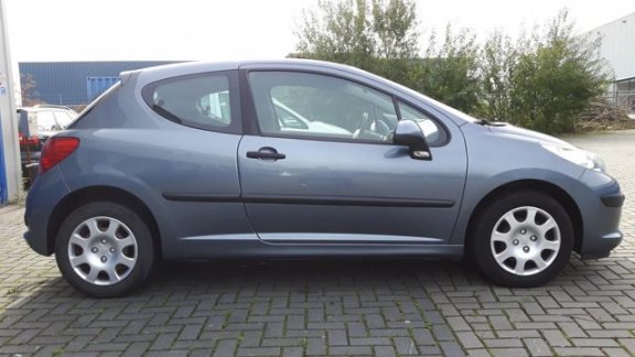 Peugeot 207 - 1.4 VTi XR Airco / APK bij aflevering / Afleverbeurt volgens schema - 1