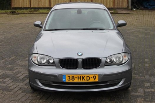 BMW 1-serie - 118d Corporate Business Line 2009 - 1