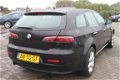 Alfa Romeo 159 Sportwagon - 1.9 JTS Distinctive - 1 - Thumbnail