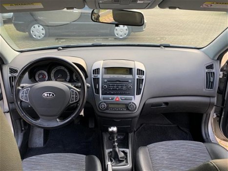 Kia Cee'd - 1.4 CVVT X-ecutive - 1