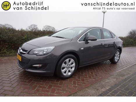 Opel Astra - 1.4 TURBO 140PK BLITZ NL AUTO 1E EIGENAAR NAVIGATIE CRUISECONTROL PARKEERSENSOREN LMV A - 1