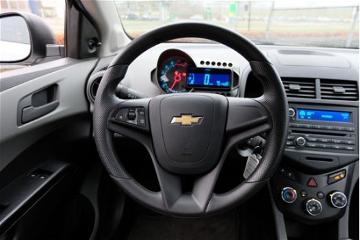 Chevrolet Aveo - 1.2 LS 5-Deurs Airco/APK jan. 2021 - 1