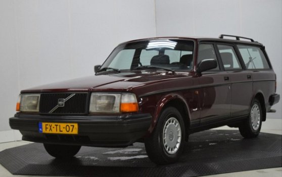 Volvo 240 - 2.0i Polar Nette Auto, Youngtimer - 1