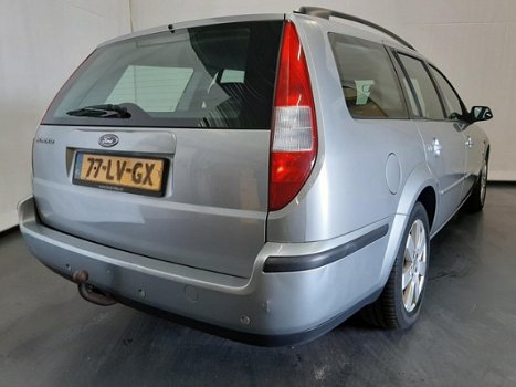 Ford Mondeo Wagon - 2.5 V6 Collection Clima Trekhaak - 1