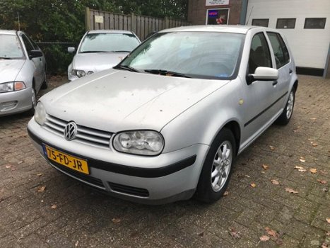 Volkswagen Golf - 1.4-16V Comfortline - 1