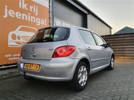 Peugeot 307 - 1.6-16V XS 5-deurs Dealer onderhouden met Climate & Cruise control, Trekhaak, etc - 1