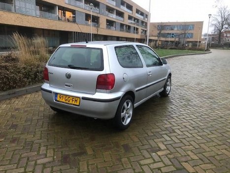 Volkswagen Polo - 1.4 Trendline - 1