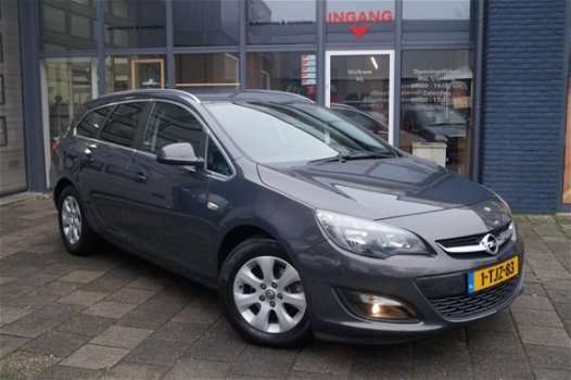 Opel Astra Sports Tourer - 1.7 CDTi Business + / Clima / Cruise / Navi / PDC / N.A.P - 1