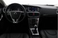 Volvo V40 Cross Country - 2.0 D2 120 PK 6-Bak Momentum (BNS) - 1 - Thumbnail