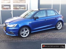 Audi A1 Sportback - 1.0 TFSI Adrenalin S-Line Blue & Black