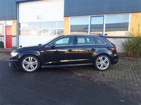 Audi A3 Sportback - 1.4 TFSI CoD 2x S-Line B&O , Xenon , 18