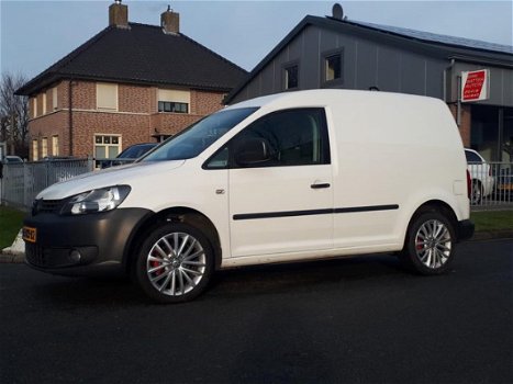 Volkswagen Caddy - 1.6 TDI |GTI Sportstoelen| Regen/licht sensor| trekhaak| Nwe Driem+WP - 1