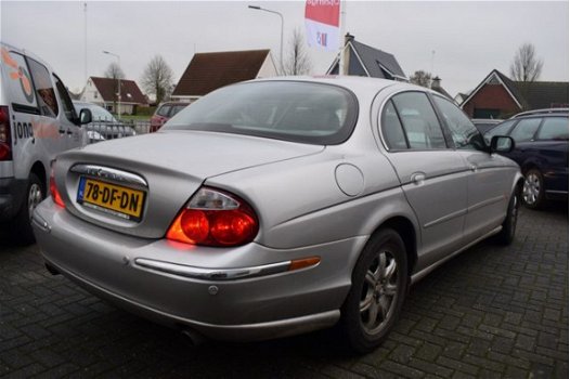 Jaguar S-type - 3.0 V6 Executive - 1