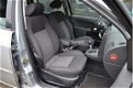 Ford Mondeo Wagon - 1.8-16V Collection. Origineel NL, Airco, Navi, Cruise Control, NAP - 1 - Thumbnail