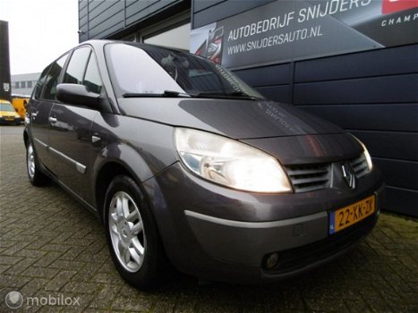 Renault Grand Scénic - 2.0-16V Business Line 7p - 1