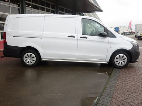 Mercedes-Benz Vito - 111 CDI 115PK L2H1 Airco Achterklep - 1