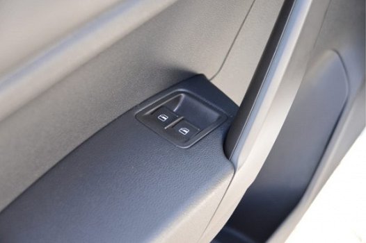 Volkswagen Caddy - 2.0 TDI L1H1 BMT Economy Business | VW Audio | Bluetooth | Airco | Ruitenwisser a - 1