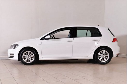 Volkswagen Golf - 1.0 TSI 116PK EDITION NAVIGATIE SPORTSTOELEN CRUISE AIRCO DAB+ LMV 15'' 1e EIGENAA - 1