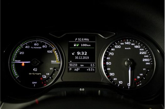 Audi A3 Sportback - 1.4 e-tron PHEV Attraction Pro Line plus (Prijs Ex BTW) - 1