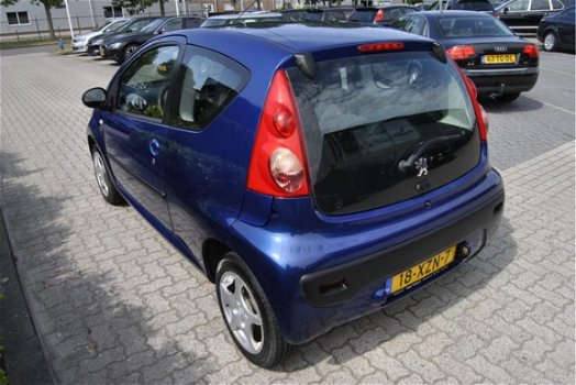 Peugeot 107 - 1.0-12V XR Centrl. vergrendeling op afstand, elek. ramen, zuinige auto - 1