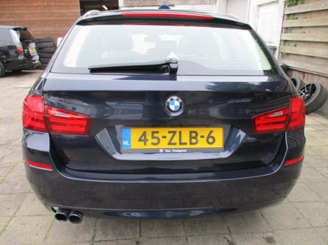 BMW 5-serie Touring - 528i High Executive met Pannodak/Leer/Xenon - 1