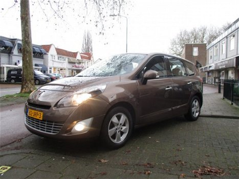 Renault Grand Scénic - 1.4 TCe Dynamique / AIRCO / NAVI / NW-STAAT / 134dkm - 1