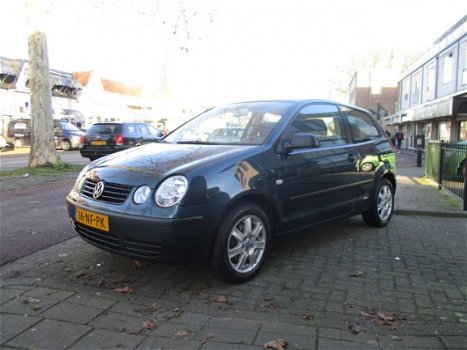 Volkswagen Polo - 1.2-12V comfort / AIRCO / NW-STAAT / 159dkm - 1