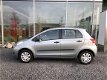 Toyota Yaris - 1.0 VVTi Cool 5 deurs Airco NAP - 1 - Thumbnail