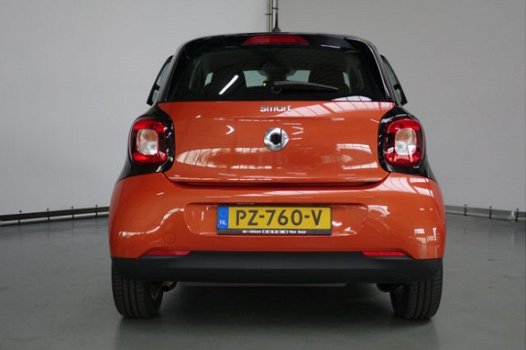 Smart Forfour - 1.0 Pure Automaat Cruise + Climate Control - 1