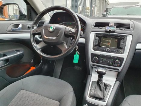 Skoda Octavia Combi - 1.2 TSI DSG-AUT. NAVI / TREKHAAK / CRUISE - 1