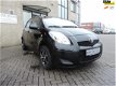 Toyota Yaris - 1.0 VVTi Acces Airco, L.M.velgen, 5 drs, cd speler, AUX - 1 - Thumbnail