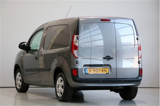 Renault Kangoo - 1.5 dCi 75pk Générique Pro | 3-Zits | Airco | Cruise | Parkeersensoren - 1