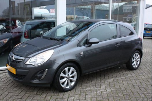 Opel Corsa - 1.4-16V | Airco | Cruise C. | Leder | Stoel&Stuur verw. | - 1