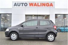 Volkswagen Fox - 1.4 Airconditioning Stuurbekrachtiging Color Pakket Nl Auto