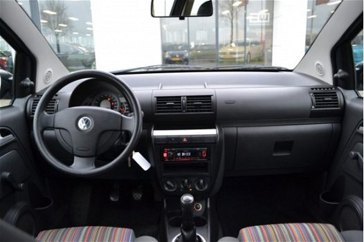 Volkswagen Fox - 1.4 Airconditioning Stuurbekrachtiging Color Pakket Nl Auto - 1