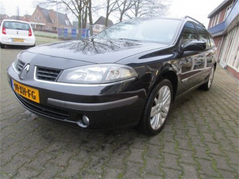 Renault Laguna Grand Tour - 2.0 16V DYNAMIQUE - 1