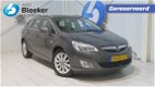 Opel Astra - 1.7 CDTI 125Pk Cosmo Airco Trekhaak Cruise PDC 1/2 Leer - 1 - Thumbnail