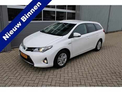 Toyota Auris Touring Sports - 1.8 Hybrid Aspiration 1e Eig Camera Led Ecc Airco - 1