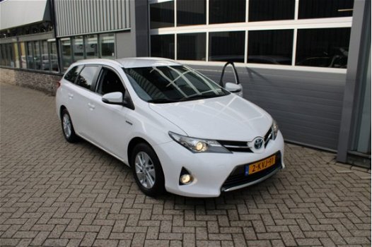 Toyota Auris Touring Sports - 1.8 Hybrid Aspiration 1e Eig Camera Led Ecc Airco - 1