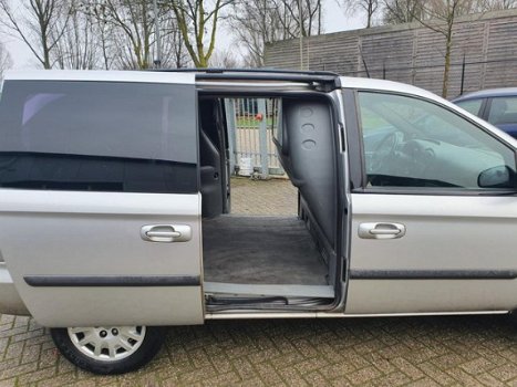 Chrysler Voyager - 2.8 CRD SE Grote beurt gehad bij 305000 KM - 1