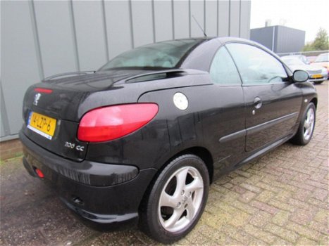 Peugeot 206 CC - 1.6-16V Roland Garros Stuur Rechts //APK//Airco//Leder//Elec.Ramen//Automaat// - 1