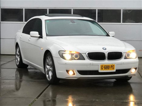 BMW 7-serie - 740i Executive / Sport / 70.000KM/ Bi-Xenon - 1