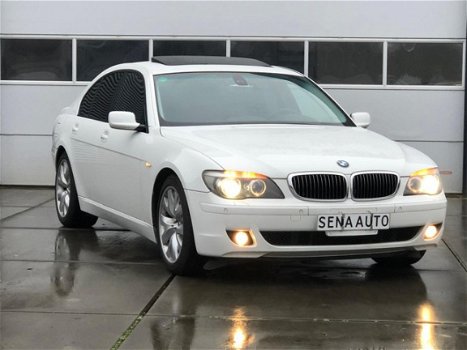 BMW 7-serie - 740i Executive / Sport / 70.000KM/ Bi-Xenon - 1