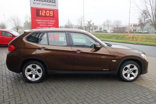 BMW X1 - SDrive18i Airco / Elek. ramen / Radio - 1