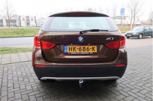 BMW X1 - SDrive18i Airco / Elek. ramen / Radio - 1